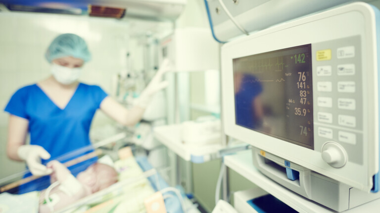 Neonatal hospital