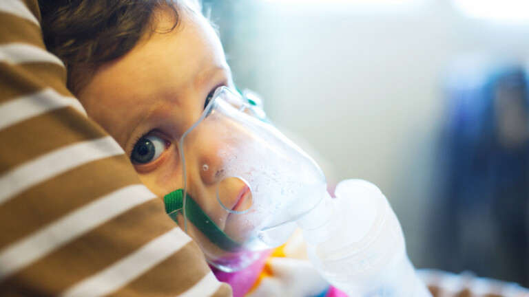 More than 200,000 children attend hospital with breathing difficulties 