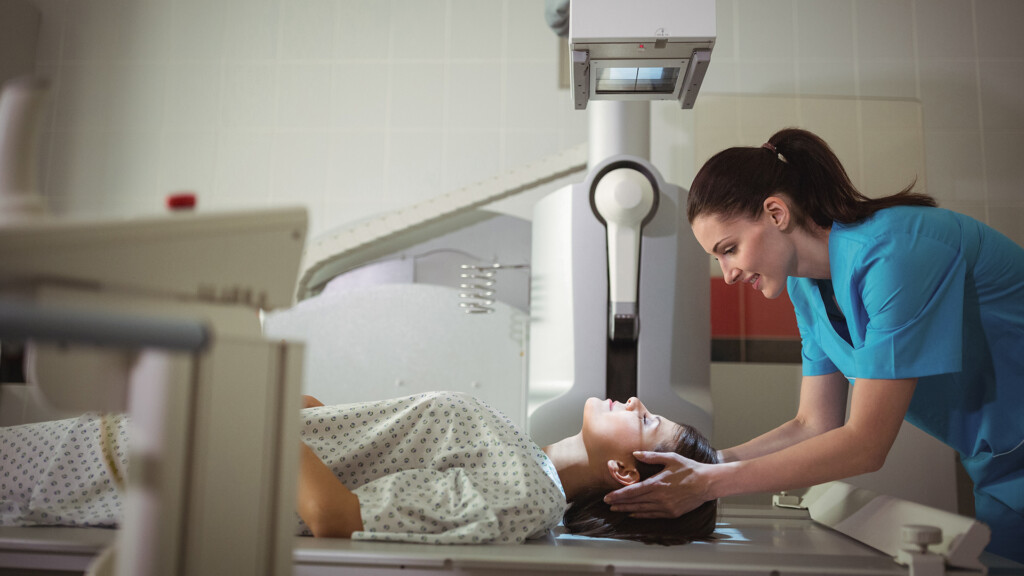 radiologist