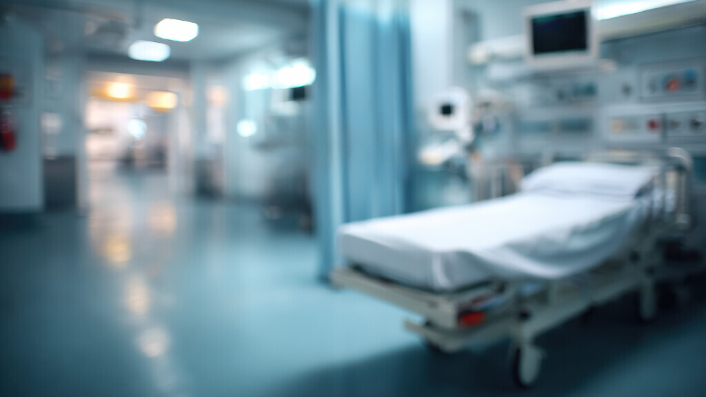 Blurred background of hospital ward