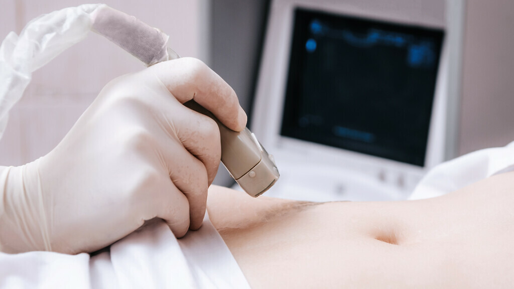 Selective focus on ultrasound scanner device.