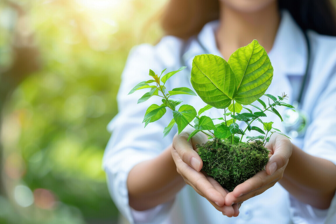 Green tech in healthcare reducing environmental impact