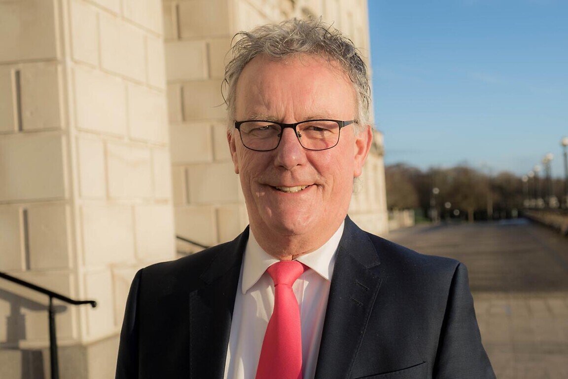Mike Nesbitt MLA