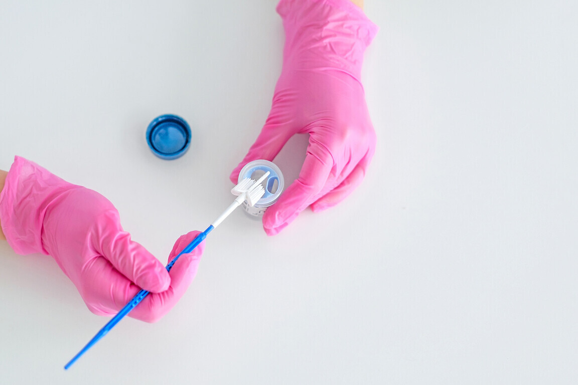 A special brush for taking biological material from the cervical canal of the uterus for microscopic examination of cells with cancer and potology.